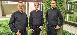 Der Weihejahrgang 2023 (von links): Moritz Waldhauser, Christian Ulbrich und Michael Korell