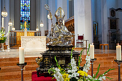 Heiligenfigur im Münchner Dom