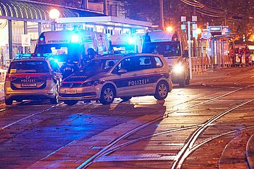 Ein Großaufgebot der Polizei war am Montagabend in der Wiener Innenstadt im Einsatz.