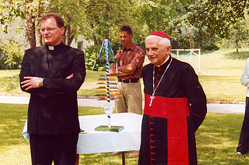 Monsignore Frauenlob und Papst emeritus Benedikt XVI