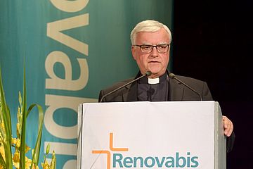 Erzbischof Heiner Koch eröffnete den 20. Internationalen Kongress Renovabis in Freising.