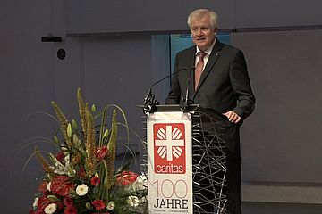 Ministerpräsident Horst Seehofer beim Festakt in München.