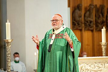 Kardinal Marx predigt im Liebfrauendom.