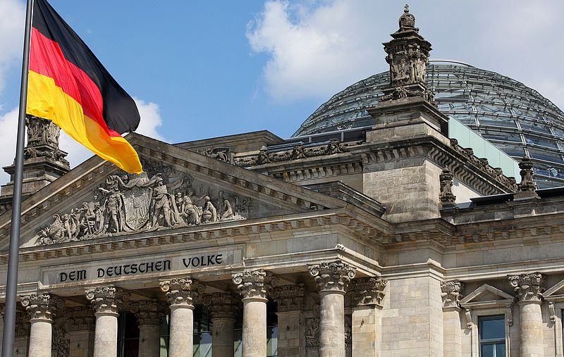 Reichstagsgebäude mit Sitz des Deutschen Bundestags in Berlin