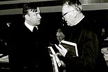 Bischof Karl Lehmann mit Kardinal Friedrich Wetter bei einer Früharsvollversammlung 1984