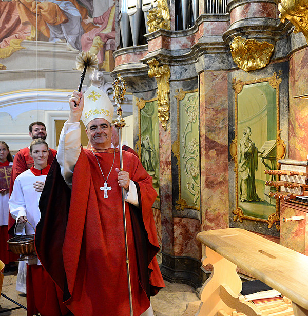 Der Apostolische Nuntius in Deutschland, Erzbischof Nikola Eterović,  segnete die Orgel in Rottenbuch. 