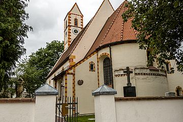 Die Alte St.-Martin-Kirche Moosach beteilgt sich auch am Tag des offenen Denkmals.