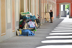 Die Habseligkeiten eines Obdachlosen in München