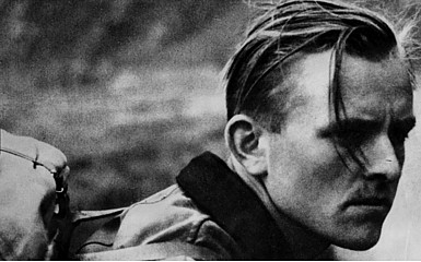 Hier ist Widerstandskämpfer Willi Graf zu sehen, der  am 12. Oktober 1943 im Alter von 25 Jahren unter dem Fallbeil starb. 