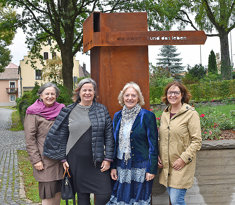 Die vier Damen der Projektgruppe (von links): Edeltraud Pals, Sabine Hofmann, Waltraud Winter und Gabriele Berger