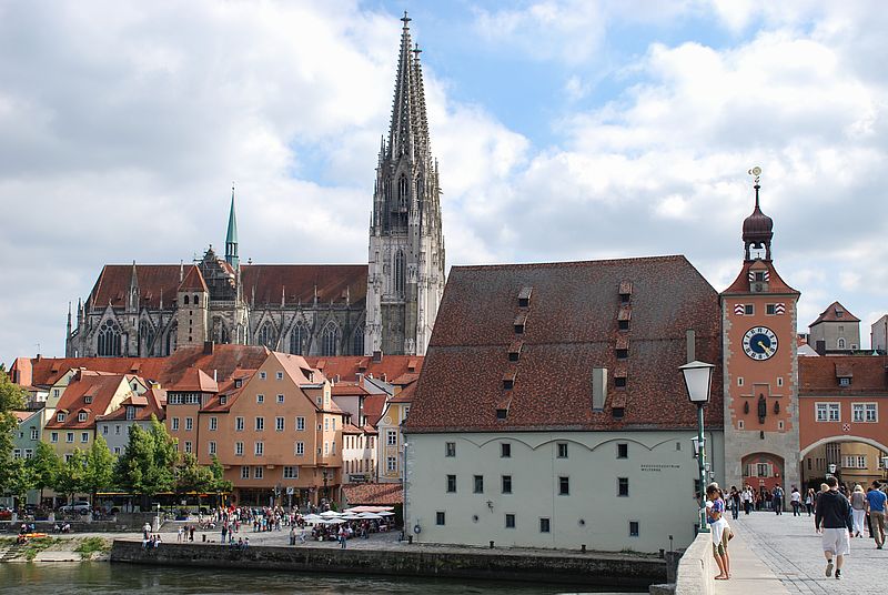 Im Regensburger Dom begann der Protest der Flüchtlinge.